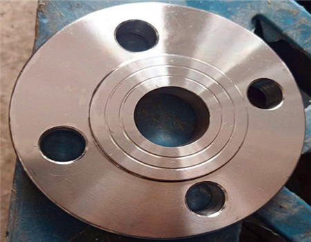 不銹鋼法蘭的除銹工具